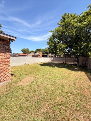 7327 Cave Drive, Dallas, TX 75249