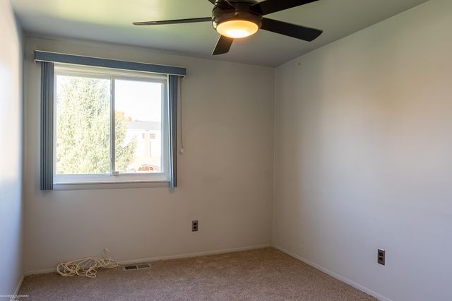 14323 Mary Grove Drive, Sterling Heights, MI 48313