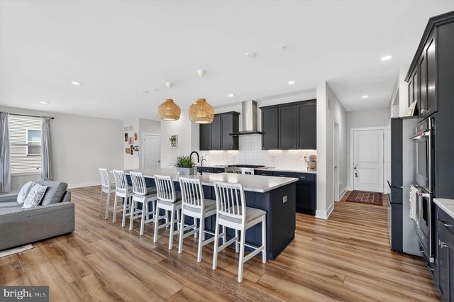 65 TRADESVILLE DR, Doylestown, PA 18901