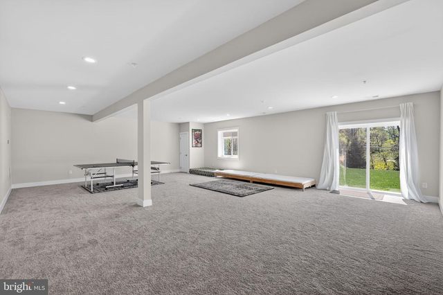65 TRADESVILLE DR, Doylestown, PA 18901