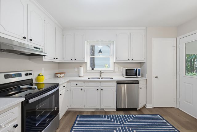 3500 Castlegate Drive, Raleigh, NC 27616