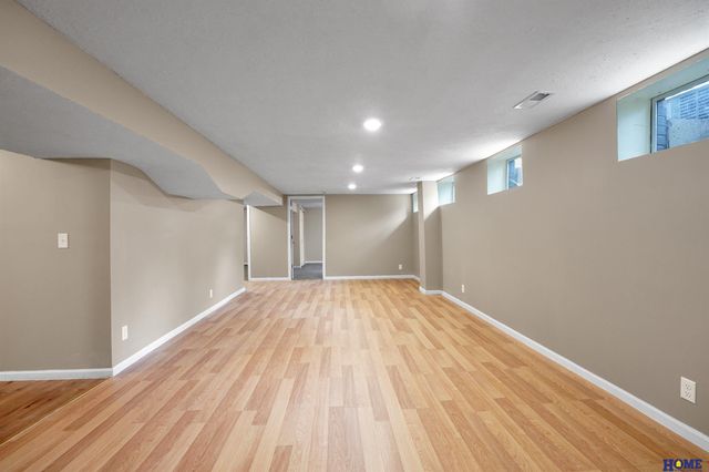 5411 Wilkins Circle, Lincoln, NE 68524