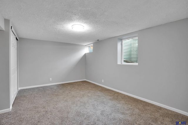 5411 Wilkins Circle, Lincoln, NE 68524