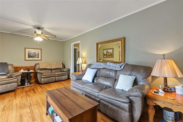 1237 Chapel Dr SW, Marietta, GA 30064