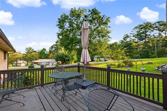 1237 Chapel Dr SW, Marietta, GA 30064