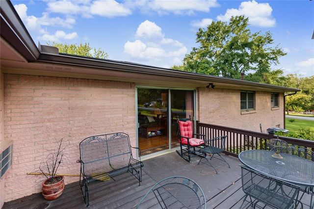 1237 Chapel Dr SW, Marietta, GA 30064