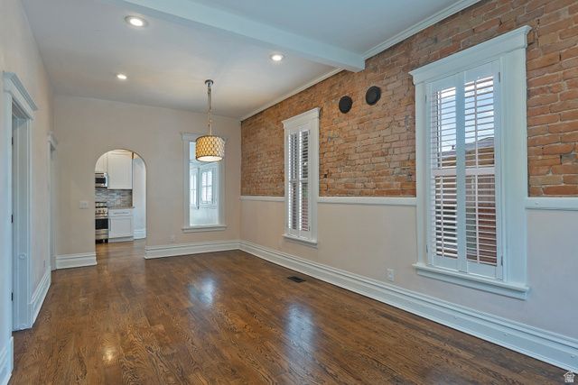 374 N F ST, Salt Lake City, UT 84103