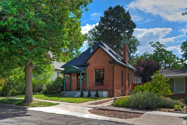 374 N F ST, Salt Lake City, UT 84103