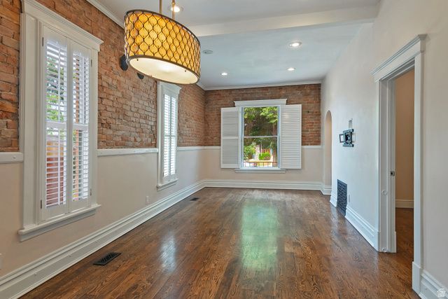 374 N F ST, Salt Lake City, UT 84103