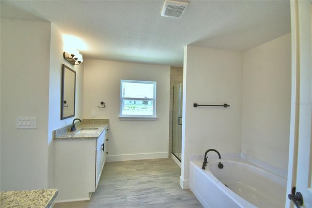 5415 WATERSIDE DRIVE, Auburndale, FL 33823