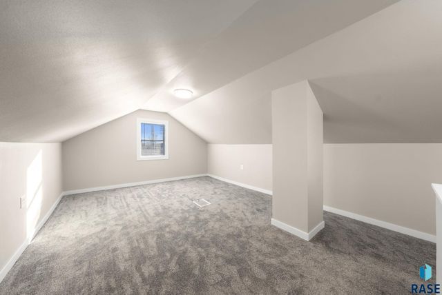 2000 W Madison St Street, Sioux Falls, SD 57104