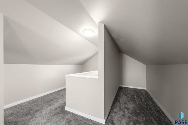 2000 W Madison St Street, Sioux Falls, SD 57104