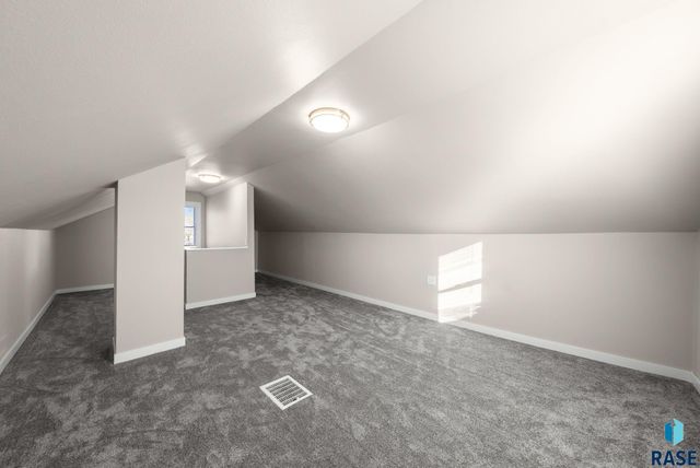 2000 W Madison St Street, Sioux Falls, SD 57104