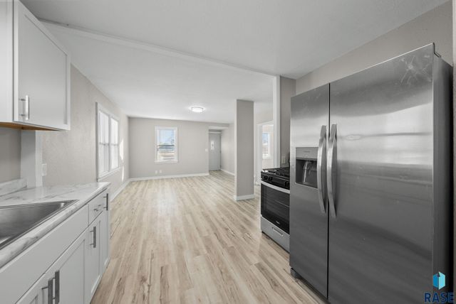 2000 W Madison St Street, Sioux Falls, SD 57104