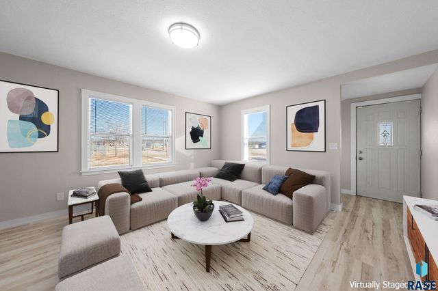 2000 W Madison St Street, Sioux Falls, SD 57104