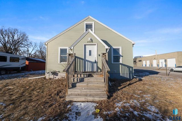 2000 W Madison St Street, Sioux Falls, SD 57104