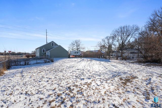 2000 W Madison St Street, Sioux Falls, SD 57104