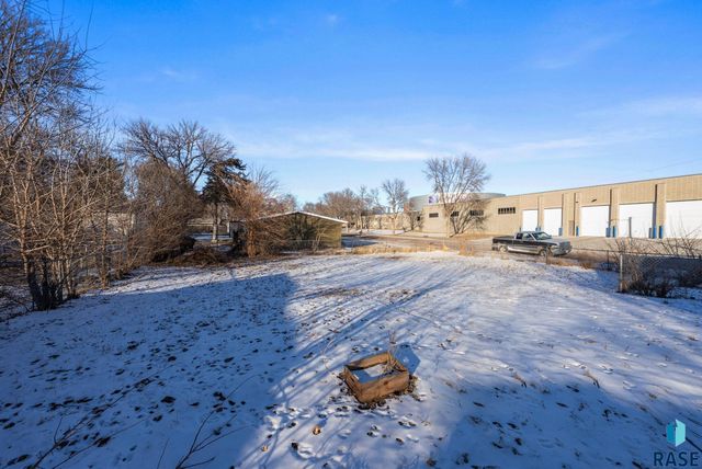 2000 W Madison St Street, Sioux Falls, SD 57104