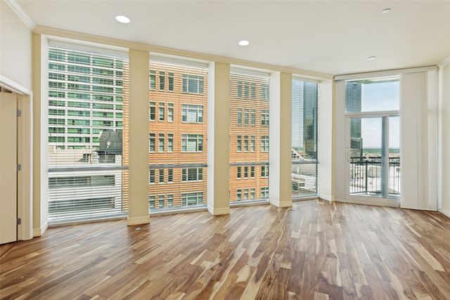 500 Throckmorton Street 1104, Fort Worth, TX 76102