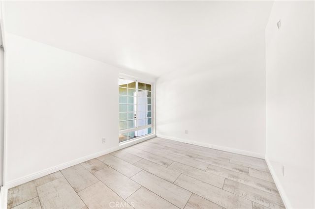 17600 Stare Street, Northridge, CA 91325