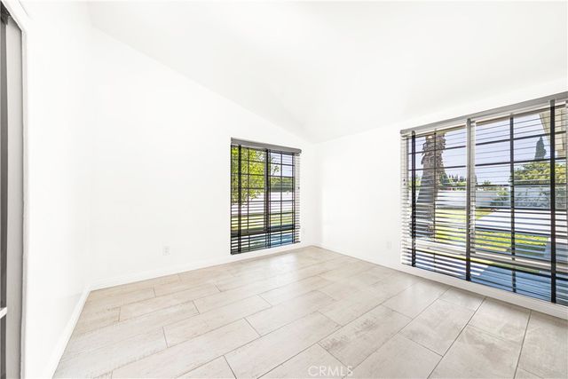 17600 Stare Street, Northridge, CA 91325