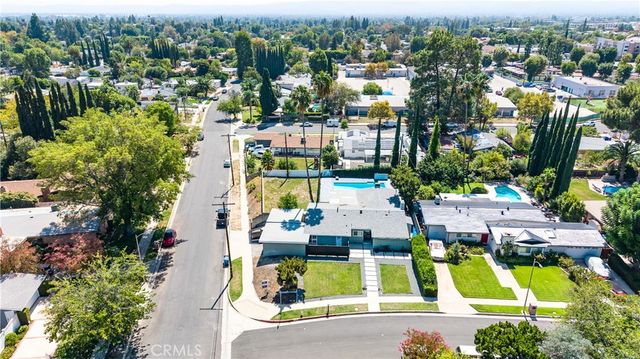 17600 Stare Street, Northridge, CA 91325