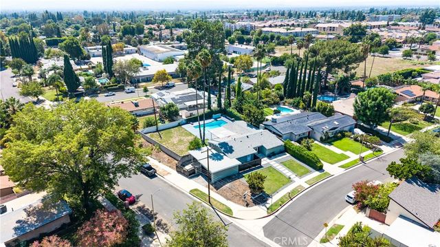 17600 Stare Street, Northridge, CA 91325