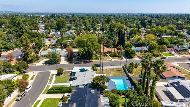 17600 Stare Street, Northridge, CA 91325