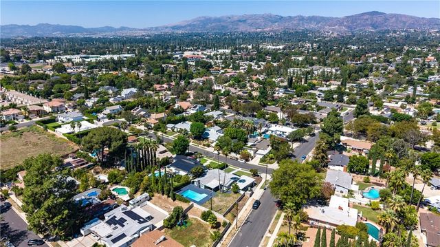 17600 Stare Street, Northridge, CA 91325