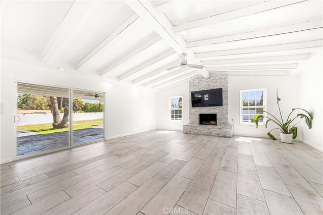 17600 Stare Street, Northridge, CA 91325