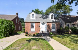 631 Nightingale Street, Dearborn, MI 48128