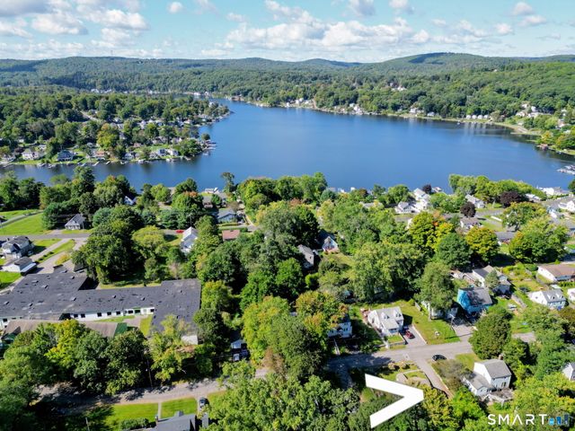 150 East Lake Street, Winchester, CT 06098