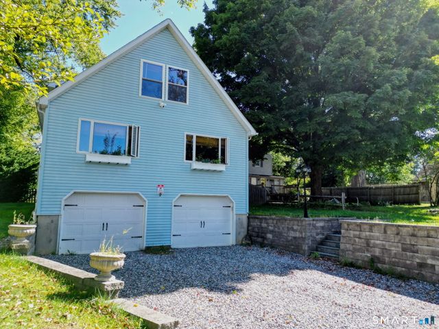 150 East Lake Street, Winchester, CT 06098