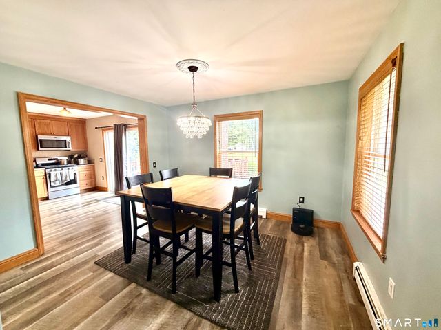 150 East Lake Street, Winchester, CT 06098