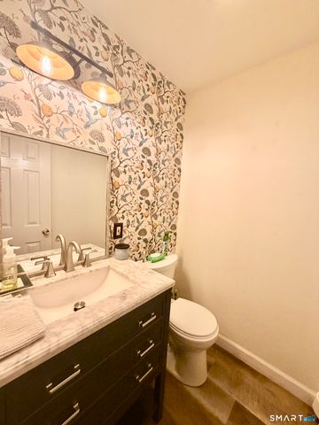 150 East Lake Street, Winchester, CT 06098