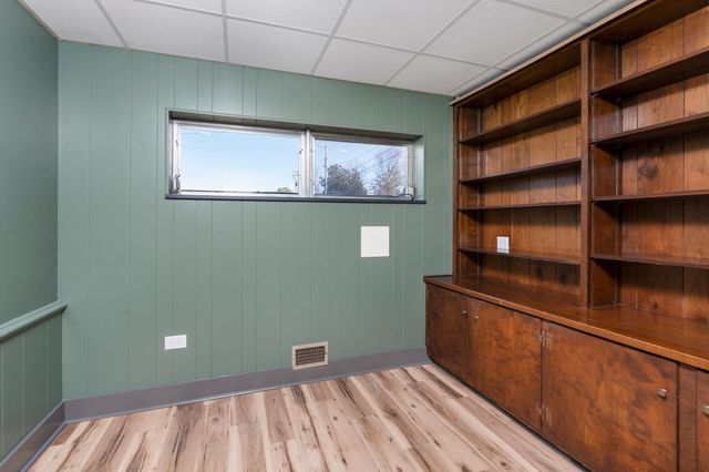 1305 13TH ST, Waynesboro, VA 22980