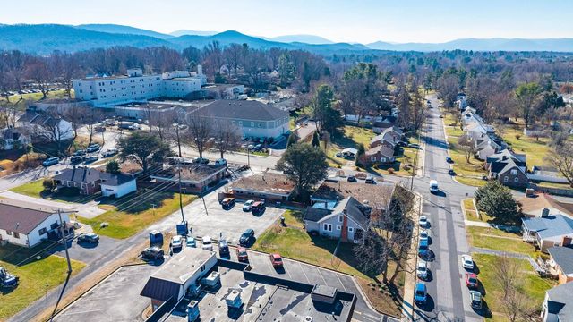 1305 13TH ST, Waynesboro, VA 22980