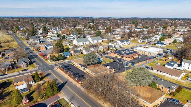 1305 13TH ST, Waynesboro, VA 22980