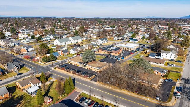 1305 13TH ST, Waynesboro, VA 22980