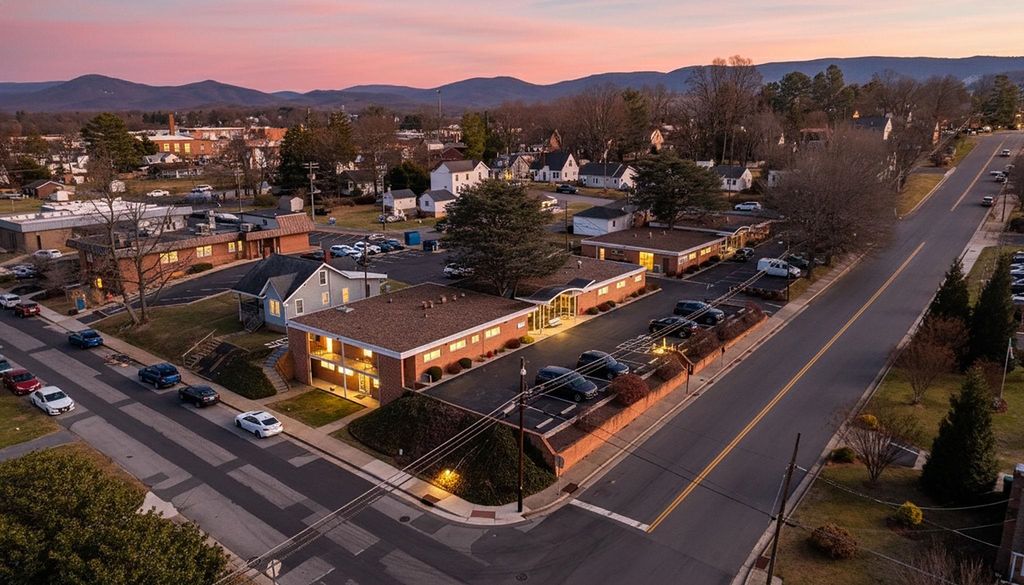 1305 13TH ST, Waynesboro, VA 22980