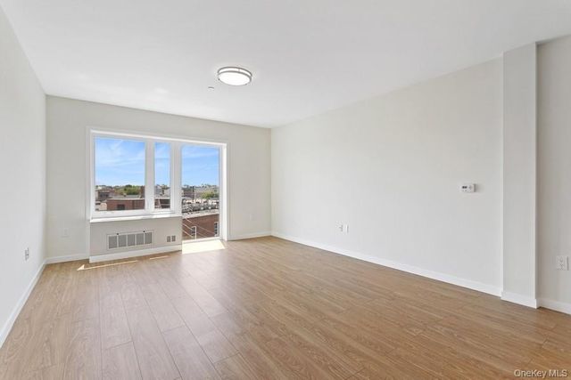 120 N Pearl Street 207, Port Chester, NY 10573