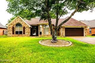 10174 Fox Hunt Drive, Olive Branch, MS 38654