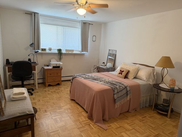 5321 N Delphia Avenue 322, Chicago, IL 60656