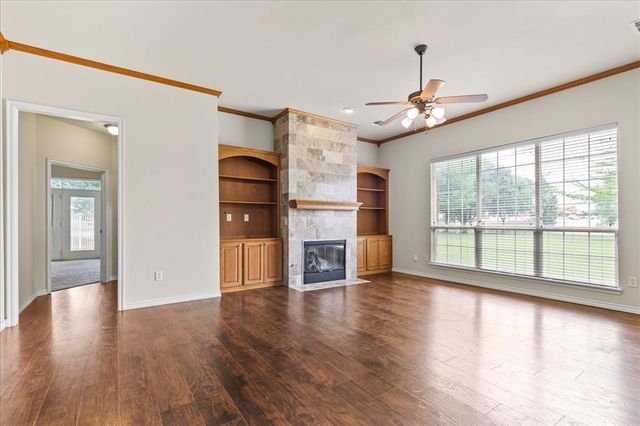 15400 Monarch Lane, Edmond, OK 73013