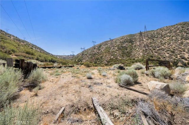 2 Aliso Canyon, Acton, CA 93510