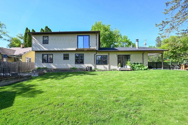 N3197 Jute ROAD, Lake Geneva, WI 53147