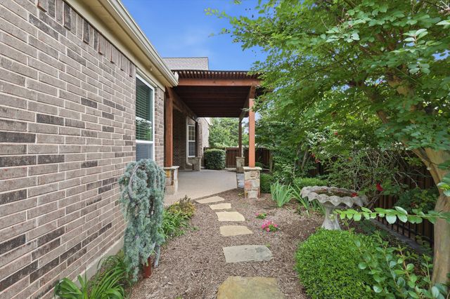 1726 Morning Glory, Carrollton, TX 75007