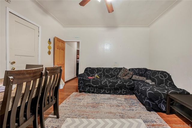 748 E 225 Street, Bronx, NY 10466