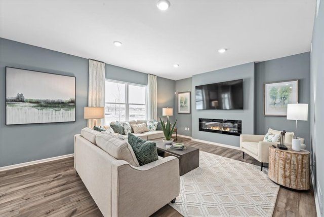 416 Cottrell Lane, Aurora, IL 60506
