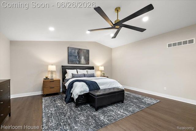 49001 Hanford Rd Road, Canton Charter Township, MI 48187
